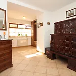 Family Friendly House With A Swimming Pool Presika, - 7363 בית נופש