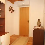 Family Friendly House With A Swimming Pool Presika, - 7363 לאבין