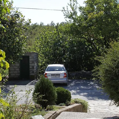 בית נופש Family Friendly House With A Swimming Pool Presika, - 7363 *